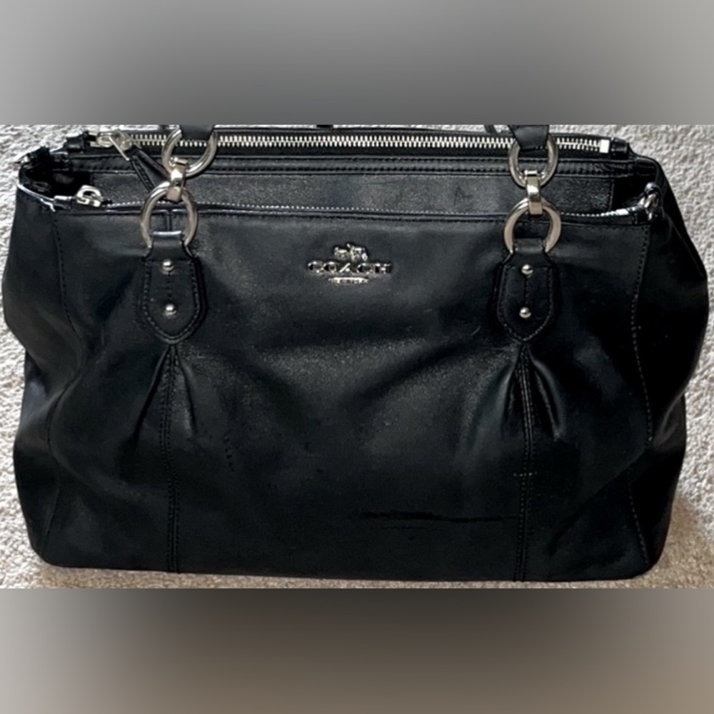 COACH Collette | Black Leather | Convertible Carryall handbag | F33447